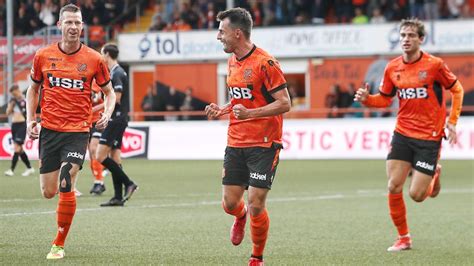 Overtuigend Fc Volendam Boekt Ruime Eerste Overwinning Van Het Seizoen