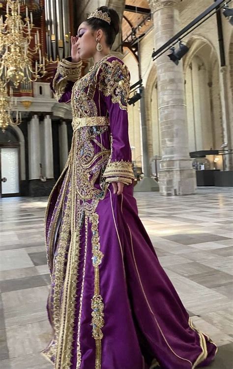 Pin De Couleurs Dorient Em Kaftan Couleurs Dorient