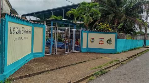 En La Escuela Isabel Padrino De Campos Llueve M S Adentro Que Afuera