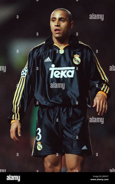 ROBERTO CARLOS REAL MADRID 04 April 2000 Stock Photo - Alamy