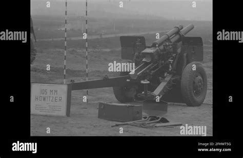 Howitzer guns Stock Videos & Footage - HD and 4K Video Clips - Alamy