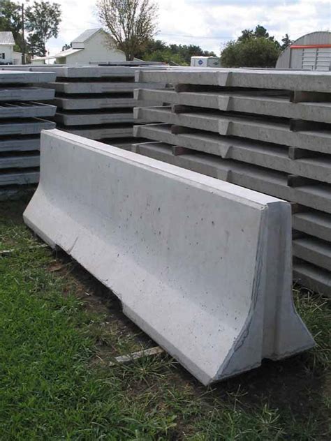 10′ Jersey Barrier Concrete Jersey Barriers 48 Barriers