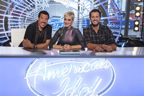 America Says Season Two Gsn Game Show Returns With 95 New Episodes