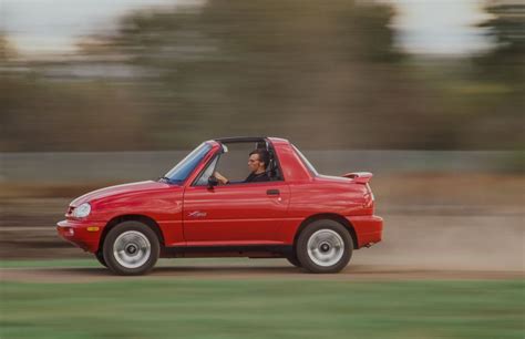 5 Totally Rad 80s And 90s Cars That You Never Knew Existed