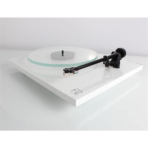 Rega Planar Turntable With Premounted Carbon Mm Cartridge Ebay