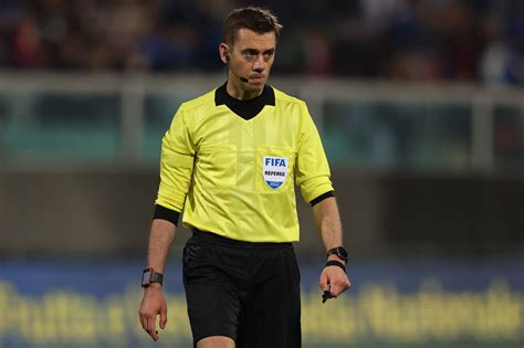 Official Clement Turpin Will Referee Ucl Final Between Real Madrid