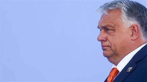 Orbán Viktor Azonnali Hatállyal Felmentette Lázár János Egyik Helyettes