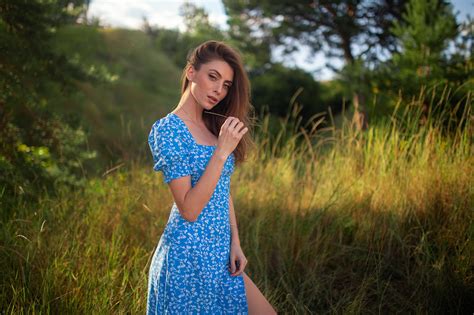 Model Hd Woman Depth Of Field Blue Dress Redhead Hd Wallpaper Rare Gallery