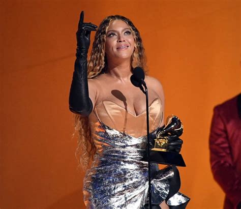 Beyonce Breaks Record For All Time Grammy Wins At 32 Sandra Rose