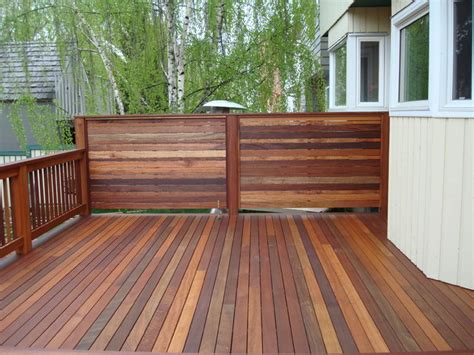 25 Outdoor Privacy Screen Ideas of All Types