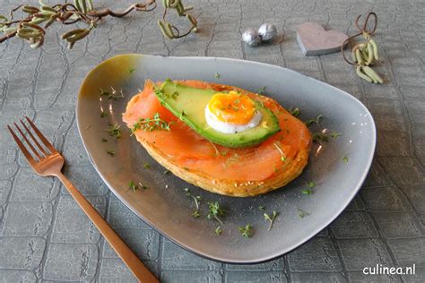 Bladerdeeg Met Zalm Avocado En Ei5 Copy Culinea Nl