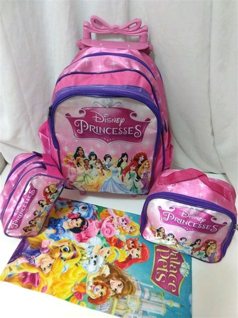 KIT Mochila Princesas Disney rodinhas no Elo7 Tércio E122DE