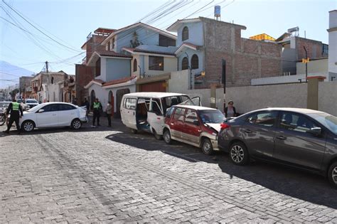 Arequipa cuatro alumnos heridos deja quíntuple choque protagonizado