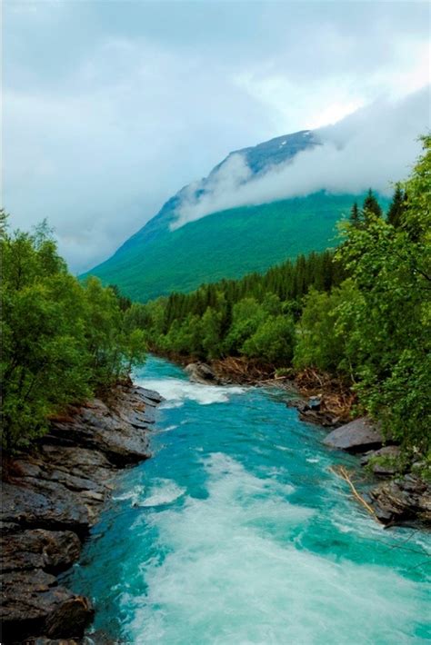 Professional Photos Turquoise River Alberta Canada