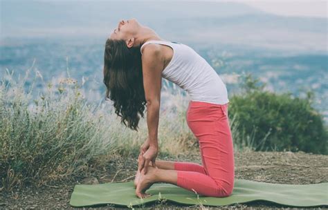 Posturas De Yoga Efectivas Para Aliviar La Ansiedad Yoga