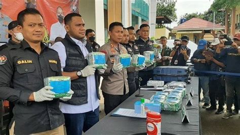 Polres Tangsel Bongkar Peredaran Narkoba Jenis Sabu Seberat Kg