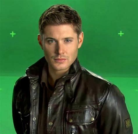 Pin By Patricia Souza On Jensen Ackles Jensen Ackles Dean Winchester Shirtless Jensen Ackles Hot