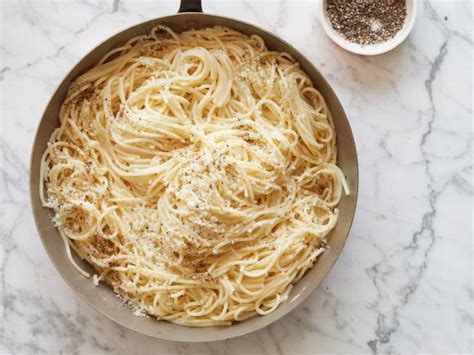 One Pot Cacio E Pepe Recipe Food Network Kitchen Food Network