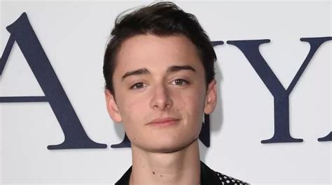 Stranger Things Star Noah Schnapp Reveals Famous Character Helped Him