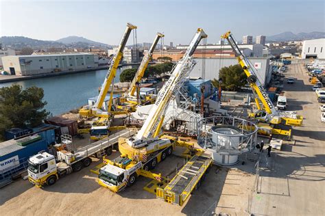 Installation d une grue portuaire à Toulon MEDIACO