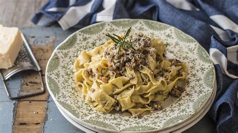 Ragù di cinghiale in bianco ricetta Agrodolce