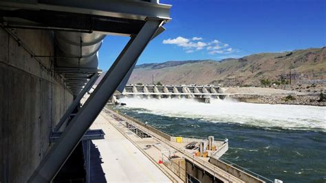 The Dam Tour: Columbia River Dams – Heather's Compass