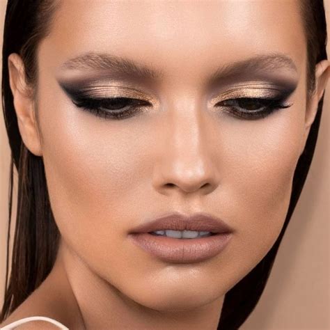 Natasha Denona On Instagram Smokey Cat Eye Using The Glam Eyeshadow