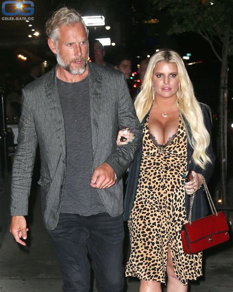 Jessica Simpson Nude Pictures Onlyfans Leaks Playboy Photos Sex Scene Uncensored