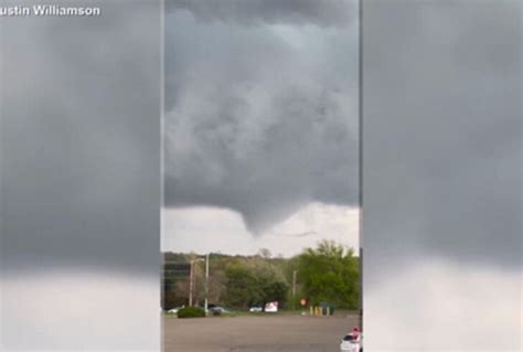 Le Immagini Del Tornado Che Ha Colpito Il Nebraska Esteri Tiscali Tv