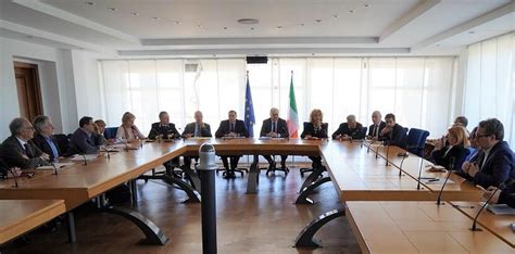 Il Ministero Dell Ambiente Annuncia Un Piano Strategico Per La Gestione