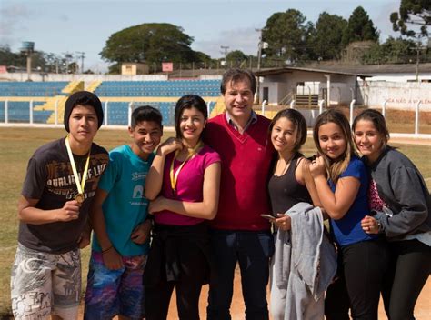 Escola Do Bairro Ana Benta Se Destaca Na Categoria Fraldinha