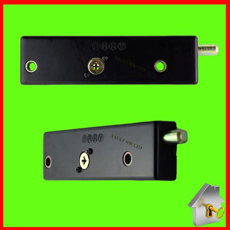 Garage Door Bolt Locks Heavy Duty Pair Garage Security Keyed Alike Ebay