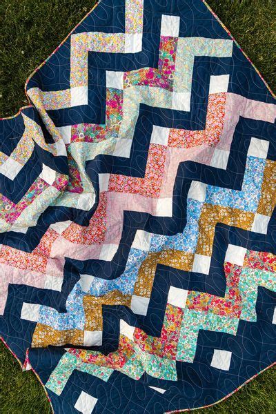 Thrive Quilt Pattern Grab Your Fat Quarters Suzy Quilts Quilt