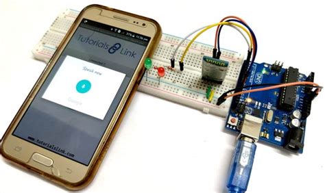 Arduino Based Voice Controlled LEDs using Bluetooth