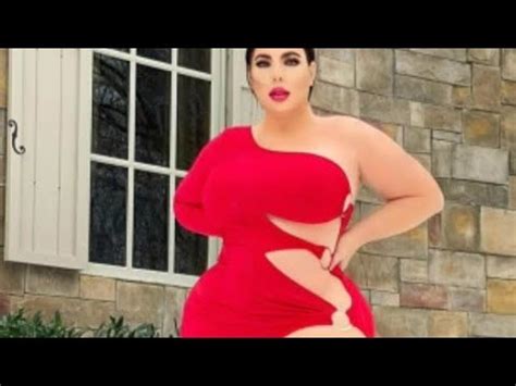 Sarahglamorous Fashion Modelclothing And Fashion Ideas Plus Size