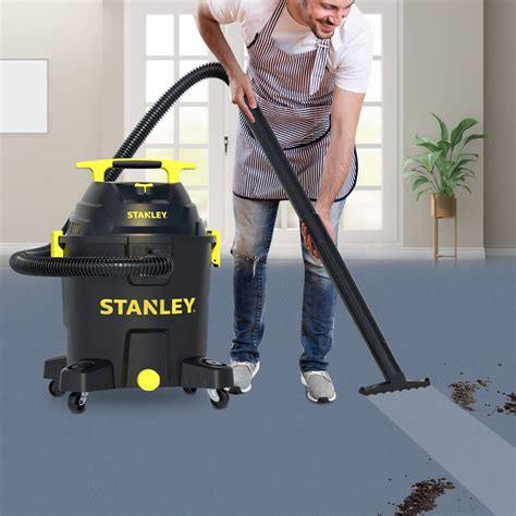 Stanley Sl18701p 10a Wet Dry Vacuum 10 Gallon 6 0 Peak Hp 10gallon Black