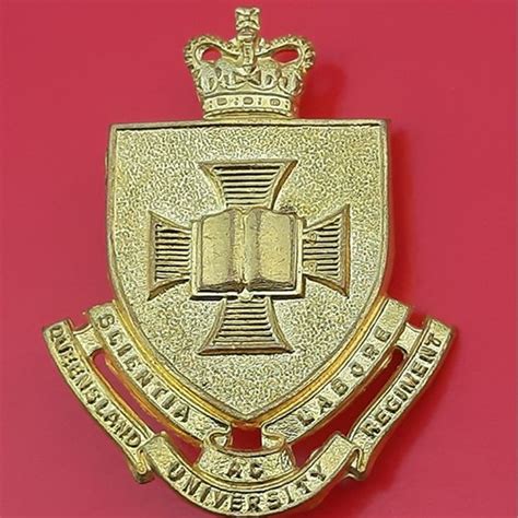 Australia Queensland University Regiment Queens Crown Gilt Cap