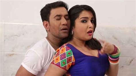 Bhojpuri Diva Aamrapali Dubey Raises The Roof As She Dances On Nirahua Movie Song See Video