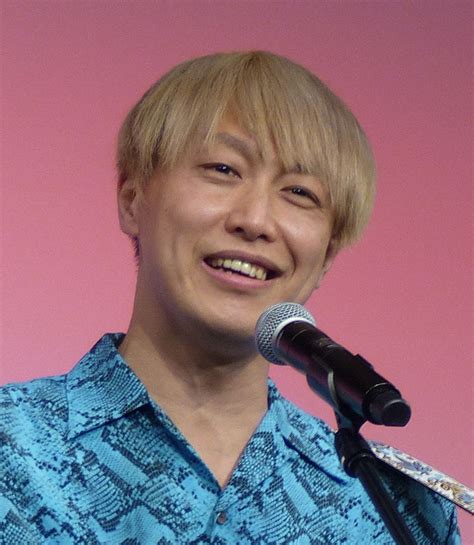 お見送り芸人しんいち 新幹線のホームで日本代表監督とばったり「テンション上がっていたら」― スポニチ Sponichi Annex 芸能