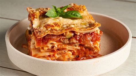 Fratelli Fresh Is Slinging Cheap Lasagne For National Lasagne Day