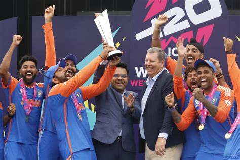 T20 World Cup 2024 Bcci ने की भारतीय टीम पर पैसों की बरसात खिलाड़ियों