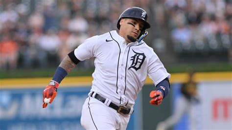 As Offense Continues To Struggle Detroit Tigers Turn To Javier Báez