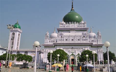 Temples In Lucknow Top 10 Temples In Lucknow To Visit