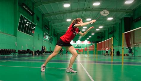 How To Return The Flick Serve In Badminton Badminton Insight