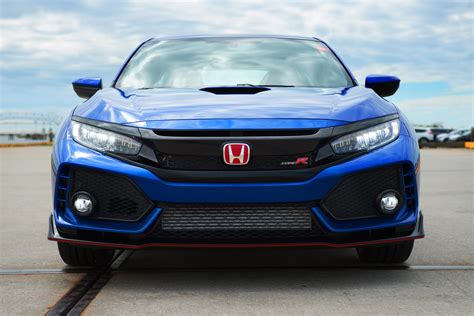 The First U S Spec Honda Civic Type R Will Be Auctioned On Bring