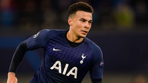 Spurs Star Dele Alli Held At Knifepoint And Struck In Face By Robbers