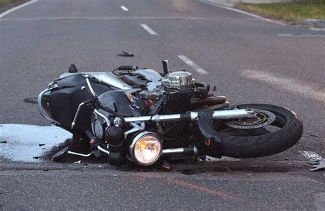 Aude Un Motard Tu Dans Un Violent Choc Frontal Avec Un Automobiliste