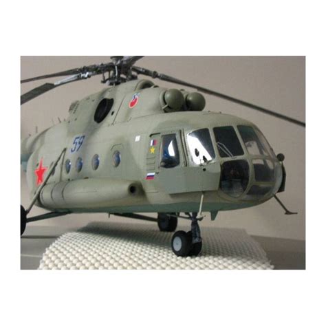 Mi-8MT/Mi-17 Hip-H Helicopter TRUMPETER 05102 1/35ème maquette char promo