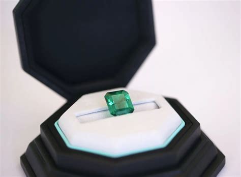 Дом Tiffany And Co приобрел уникальный изумруд Tiffany Muzo Emerald