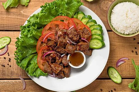 Vietnamese Lemongrass Beef And Noodle Salad Recipe